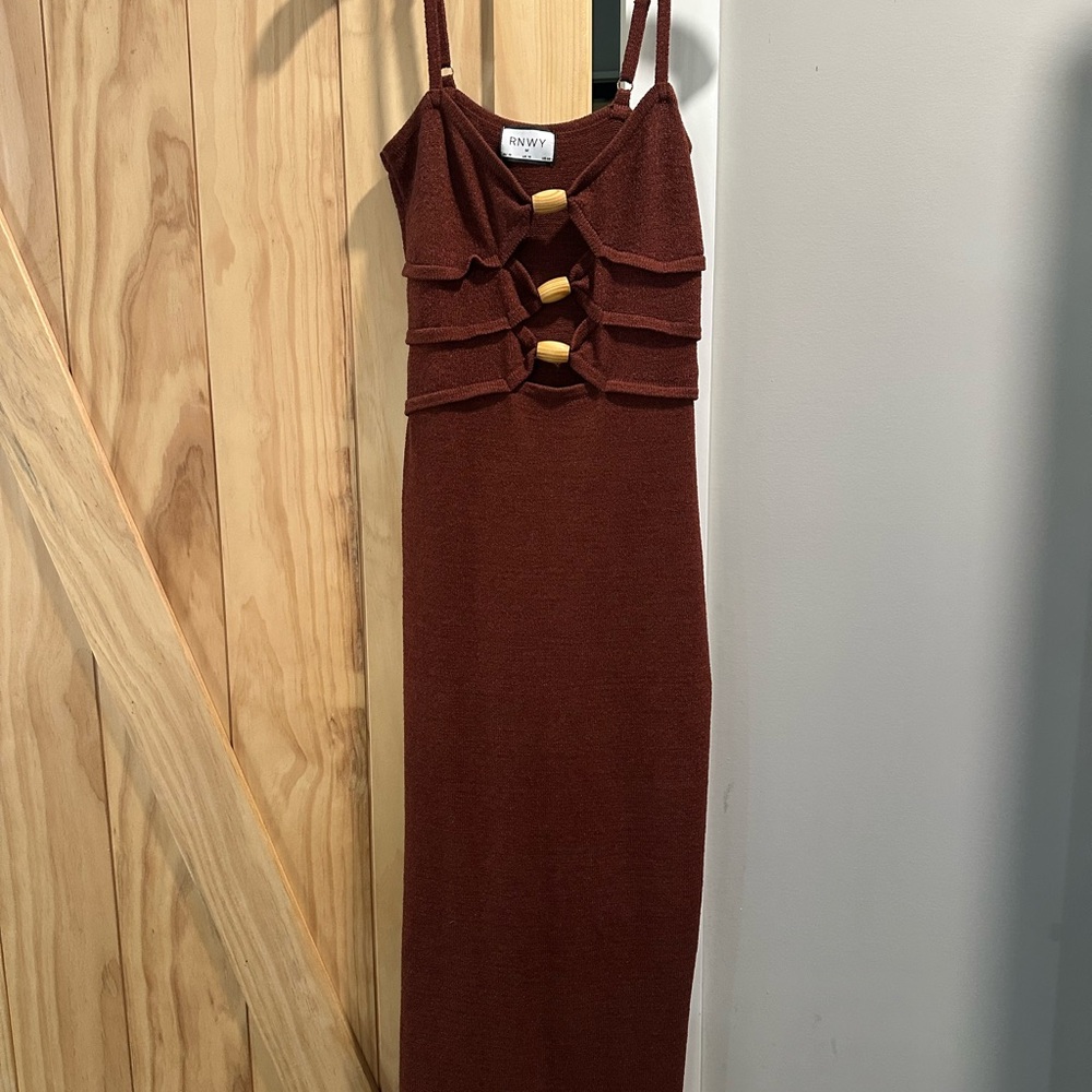 Runaway the Label - Knit Brown Midi Dress with wood details
